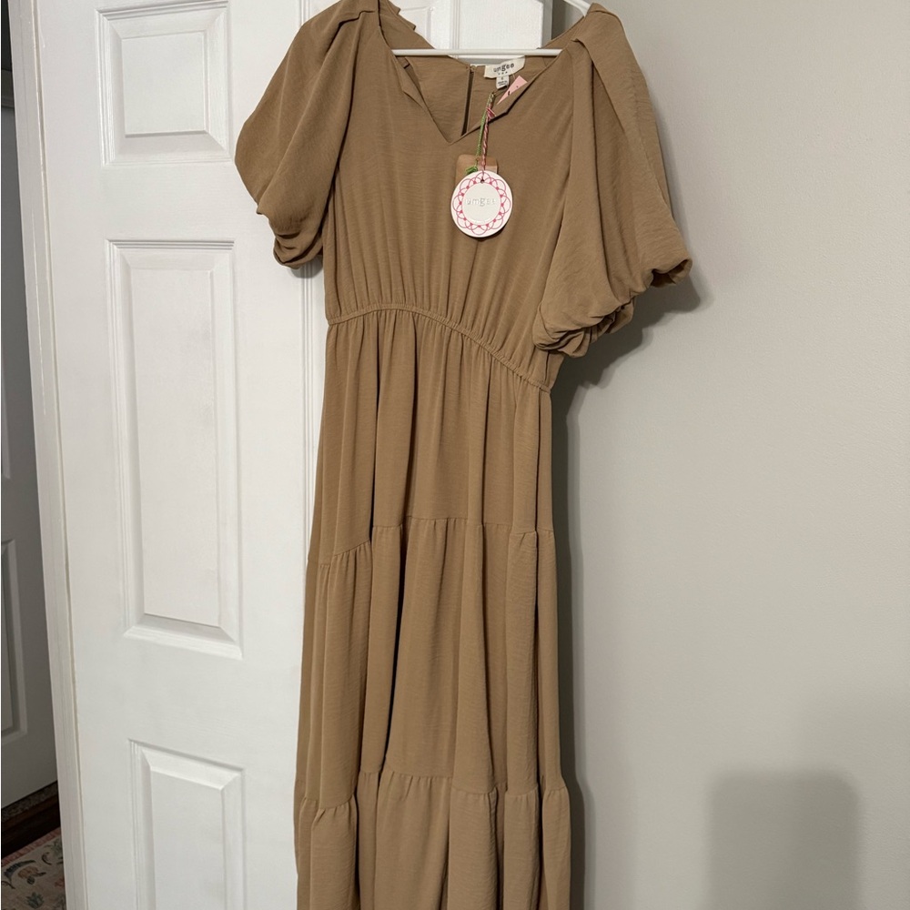 Umgee Beige Puff Sleeve Dress